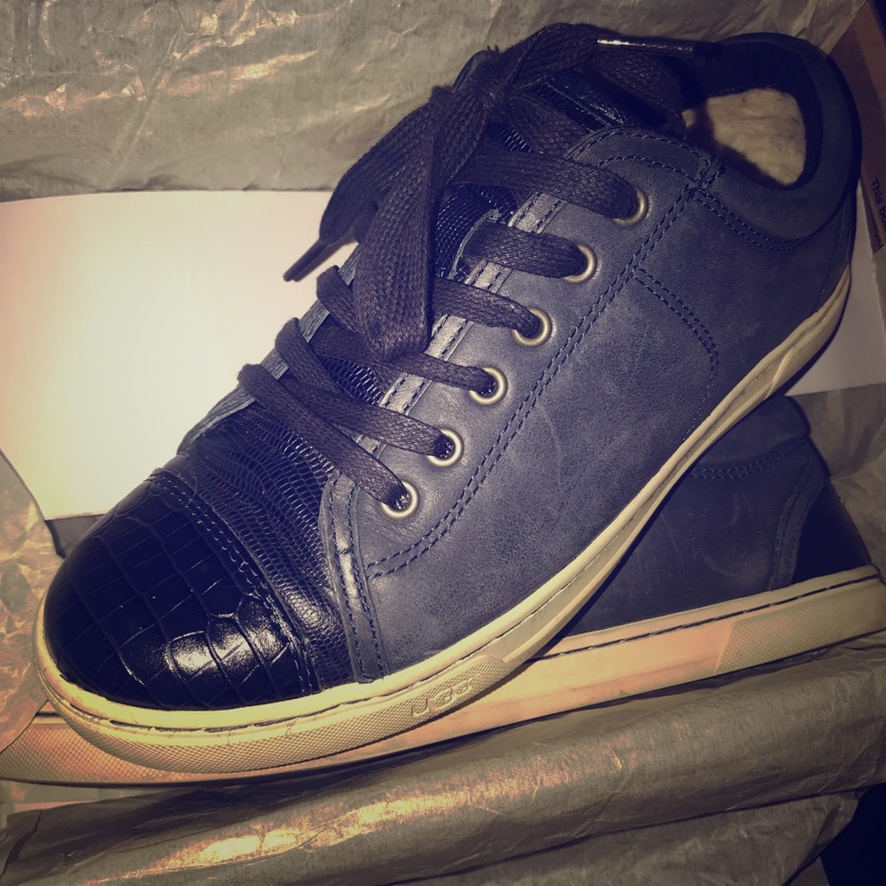 Ugg sneakers
